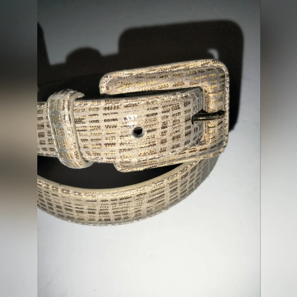 WCM New York (Size M) Nude Textured Genuine Italian Leather Casual/Dress Belt